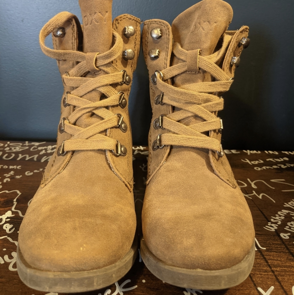 Women's Roxy boots - Picture 2 of 2